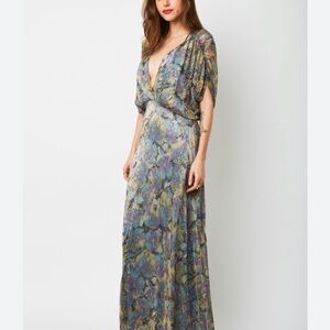Elegant Floral Maxi Dress( read description)